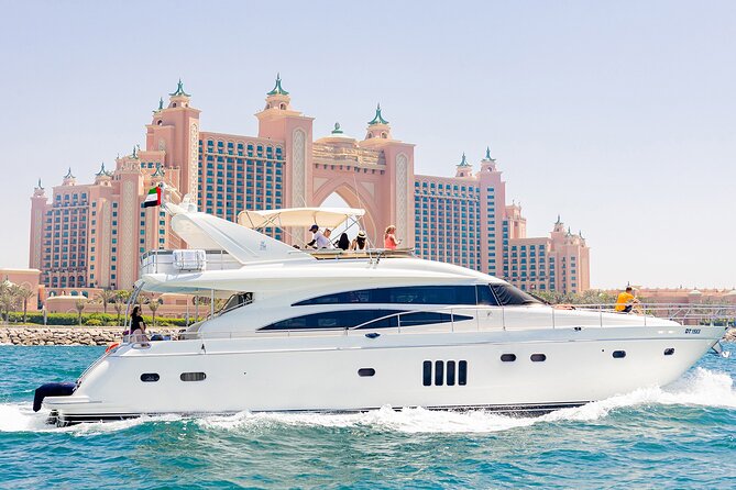 Dubai Luxury Yacht Tour with Live BBQ & Drinks - Dubai Harbour start: your easy entry point to the yacht life