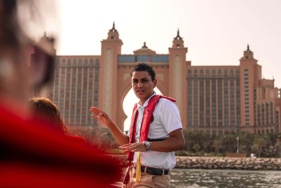 Dubai Marina: 1-Hour Luxury Sightseeing Speedboat Tour - Skydive Dubai views: fast passes that still feel purposeful