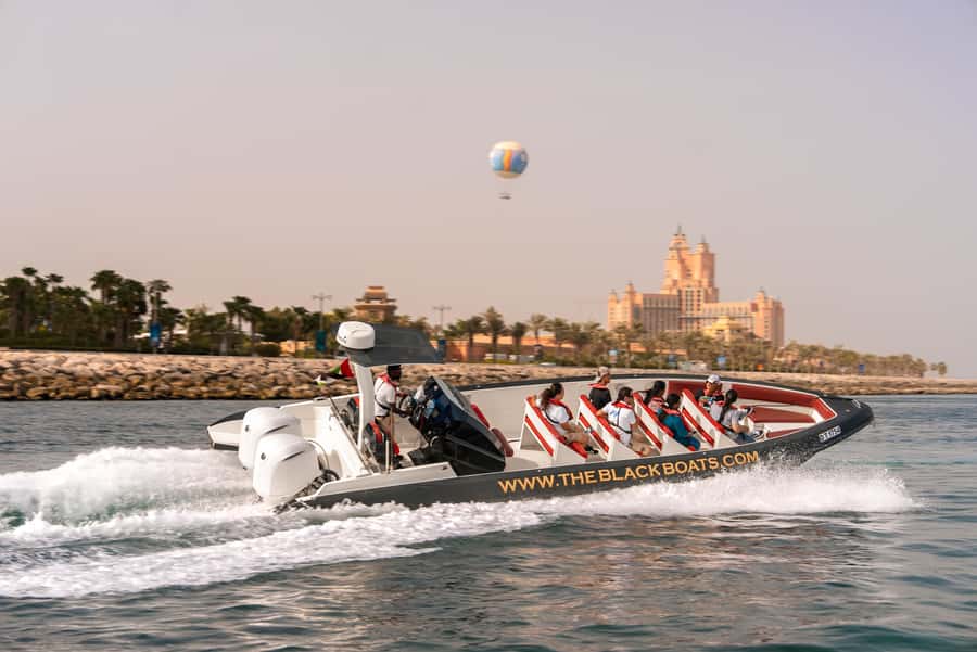 Dubai Marina: 1-Hour Luxury Sightseeing Speedboat Tour - Full speed back through the open sea: the part you’ll remember