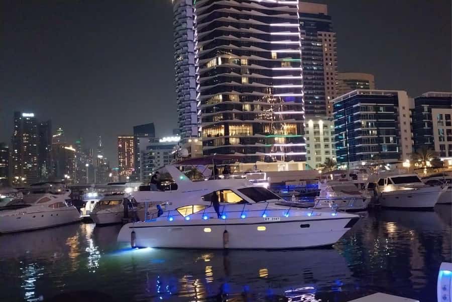 Dubai Marina luxury Yacht Tour: AinDubai,JBR &Harbour(1Hour) - Key highlights you’ll actually care about