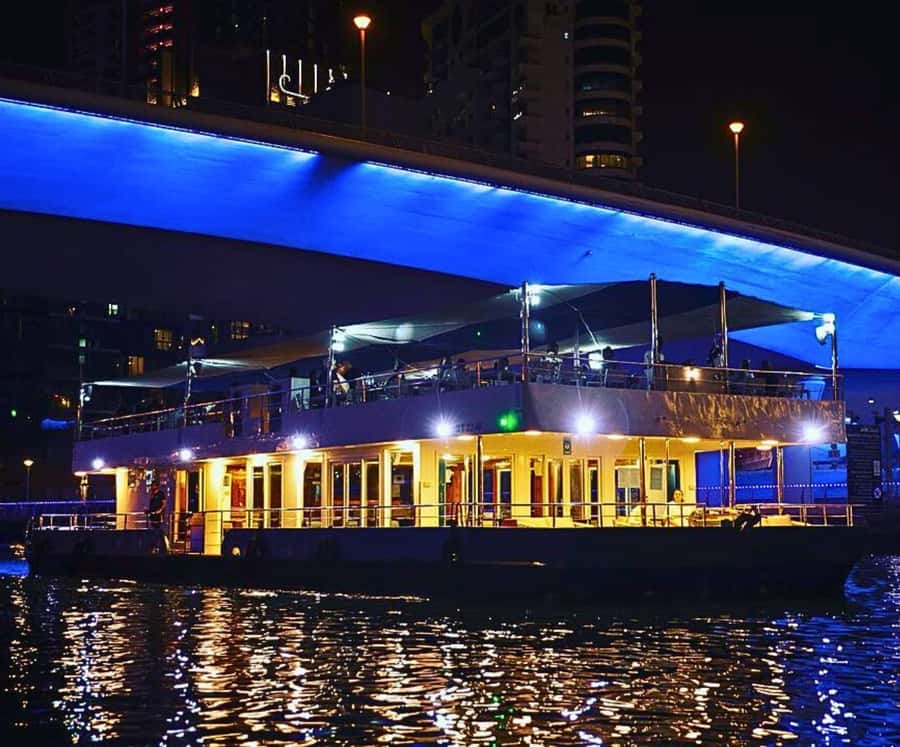 Dubai: Marina Premium Dinner Cruise with Unlimited Drinks - Skyline Views You Can’t Get From Street Level