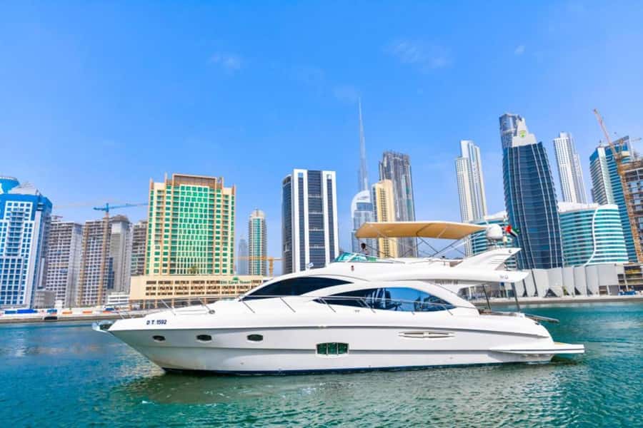 Dubai: Marina Private Luxury Yacht Tour - 2 vs 3 Hours: How to Pick Your Time on the Water