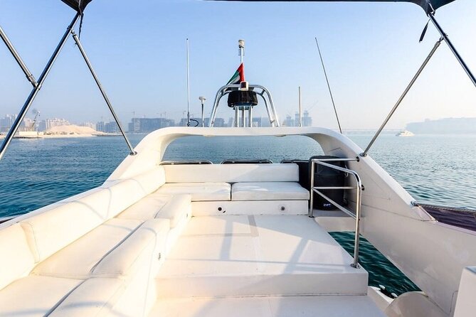 Dubai Marina Yacht Charters: Luxury on the Waves - Is this yacht cruise better for couples, families, or small groups?