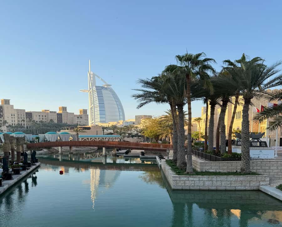 Dubai: Premium Half-Day Dubai Highlights Tour small group - Getting around in an air-conditioned van (and where pickup matters)