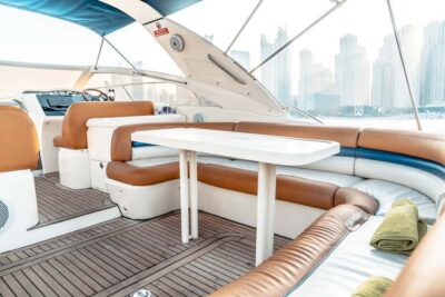 Dubai: Private Luxury Everest Yacht Cruise from Dubai Marina - The 42-foot Everest Yacht: Space, Shade, and Small Comforts That Matter