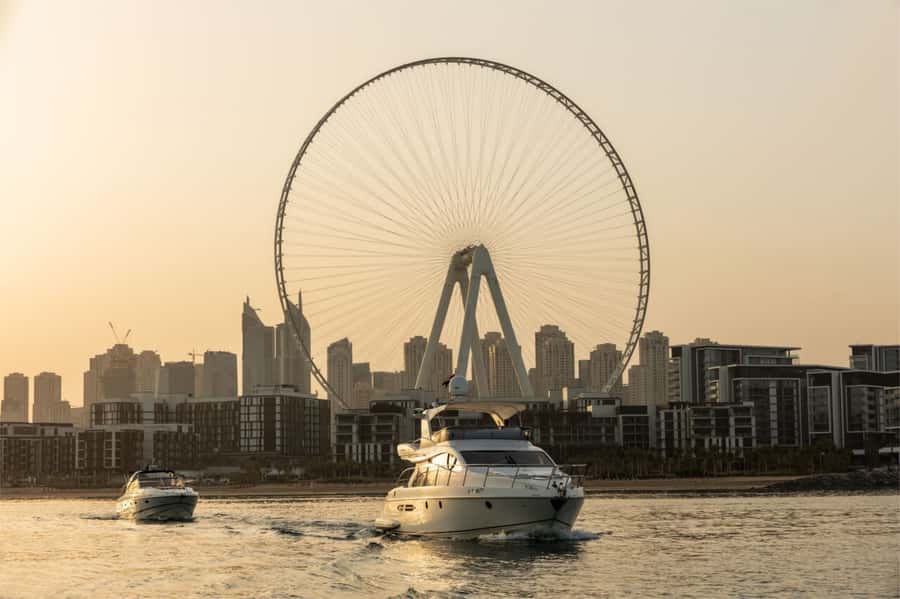 Dubai: Private Luxury Yacht Cruise for up to 20 People - Quick Hits Before You Go