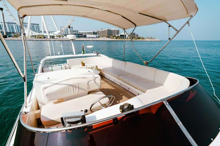 Dubai: Private Luxury Yacht Tour on a 50-Foot Yacht - Dubai Marina: where the skyline looks different from the water