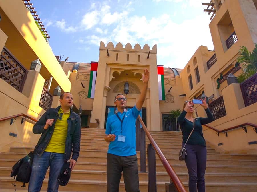 Dubai Private Top Attractions, Premium Vehicle & Street Food - Premium vehicle comfort is not a small detail in Dubai
