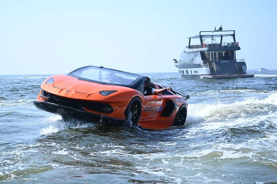 Dubai: Splash & Thrill | 20min Jet Car DXB Harbour - The Ride Itself: Coastal Views and the Skyline Moment