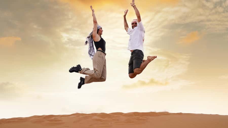 Dubai Waves & Dunes: Luxury Yacht Cruise w/ Red Dunes Safari - Luxury Yacht Cruise Options: 1 Hour vs 2 Hours