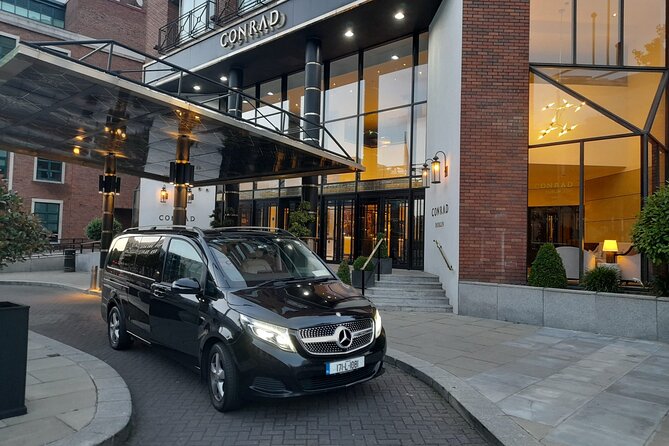 Dublin Airport Transfers: Luxury Transfer To/From DUB Per Vehicle - Finding Your Driver at Dublin Airport Arrivals (and at Your Hotel)