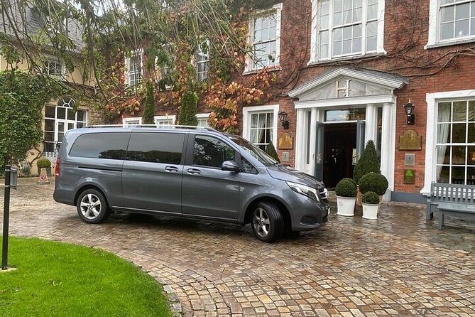 Dublin Airport Transfers: Luxury Transfer To/From DUB Per Vehicle - Flight Tracking and the 60-Minute Waiting Buffer That Saves Your Day