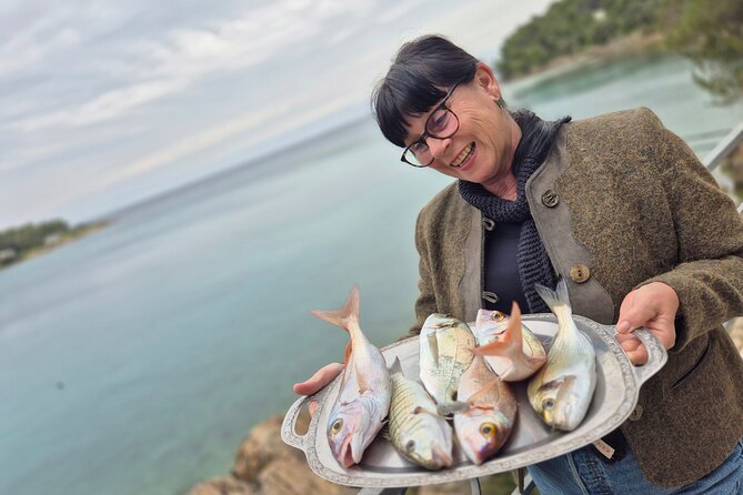 Dubrovnik to Split luxury transfer with 5course LUNCH INCLUDED - Dubrovnik pickup stop: a quick start in the right place