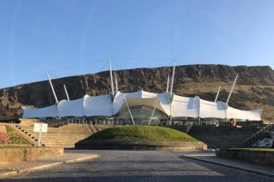 Edinburgh Full-Day Guided Private Tour in a Premium Minivan - 9:00 start to a full 8-hour loop: how the route makes sense
