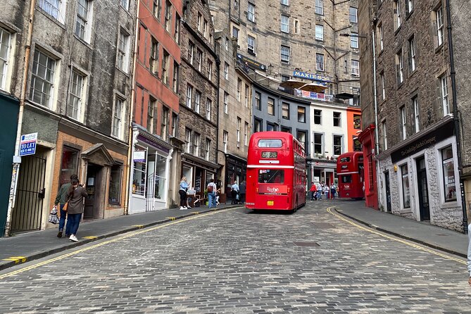 Edinburgh Half Day Guided Private Tour in a Premium Minivan - Premium Minivan Comfort Plus a Guide Who Actually Tailors the Day