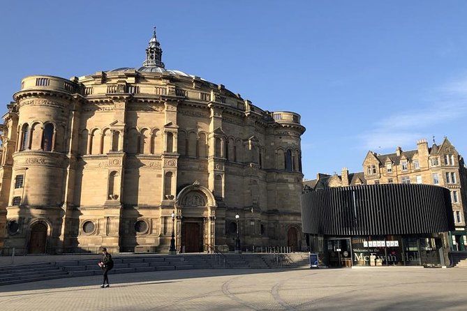 Edinburgh Half Day Guided Private Tour in a Premium Minivan - Greyfriars Bobby and Greyfriars Kirkyard: One Story With Many Links
