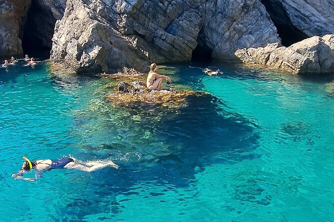 Elafiti Islands Private Luxury 4-Hour Speedboat Tour - Dubrovnik’s early departure makes the whole day feel calmer
