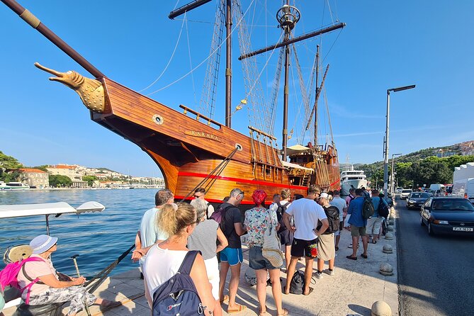 Elaphiti Islands On The Luxury Pirate Ship Karaka Dubrovnik - Morning logistics: pickups, timing, and where you’ll start