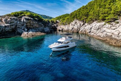 Exclusive Luxury Yacht Tour of the Elaphiti Islands - Getting on board: timing, pickup, and your day’s rhythm