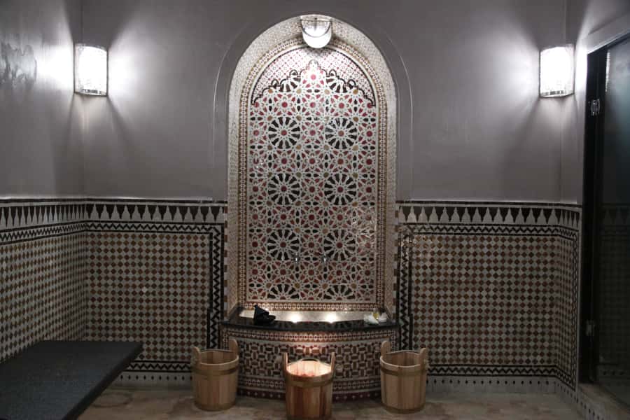 Fes: Traditional Hammam Massage in a Luxury Palace - Meeting Palais Amani: Getting There Without Losing Time
