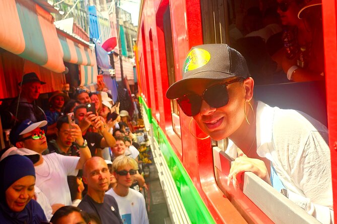 Floating Market & Train Market Private Tour(Premium Service) - Food tastes, photo help, and guide personalities that shape the day