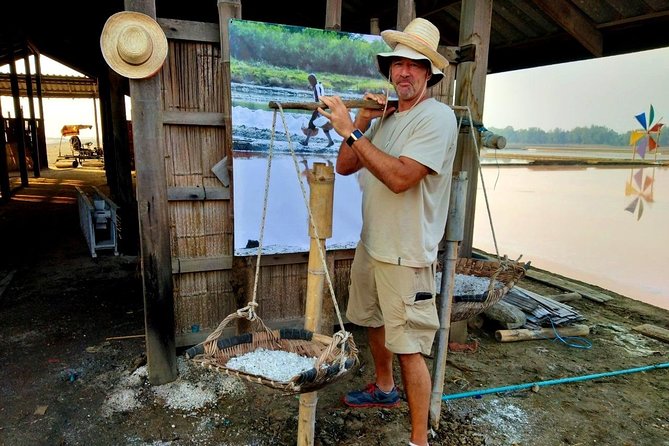 Floating & Railway Market and Coconut Farm Tour [Optional Luxury] - Mae Klong Railway Market and Damnoen Saduak: a day with two totally different flavors