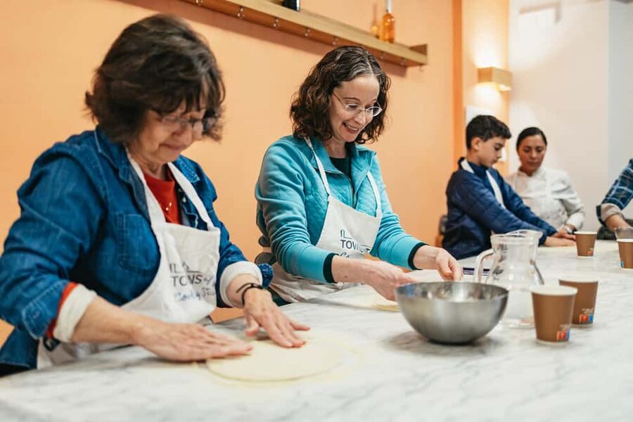 Florence: Premium Pizza & Gelato Preparation Class with Wine - Key takeaways