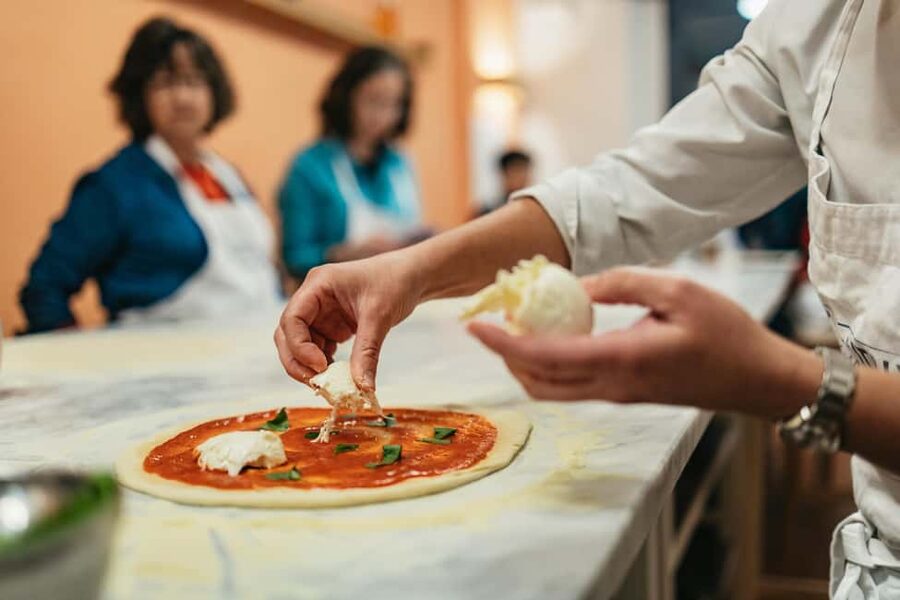 Florence: Premium Pizza & Gelato Preparation Class with Wine - Florence in 3 Hours: How This Class Fits Your Schedule