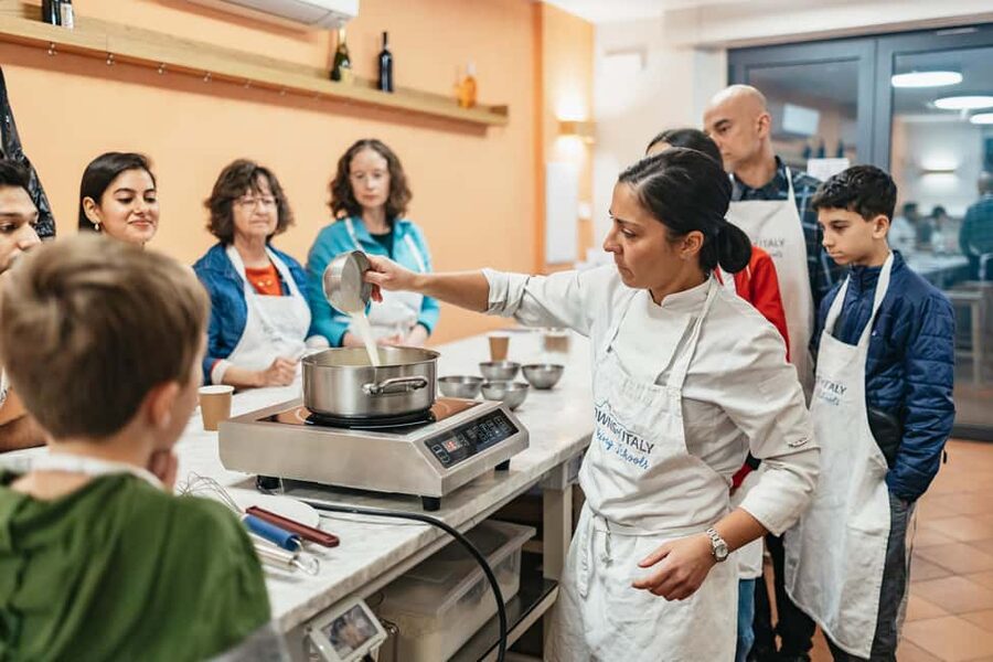 Florence: Premium Pizza & Gelato Preparation Class with Wine - Gelato Culture: Why Italians Treat Dessert Like a Craft