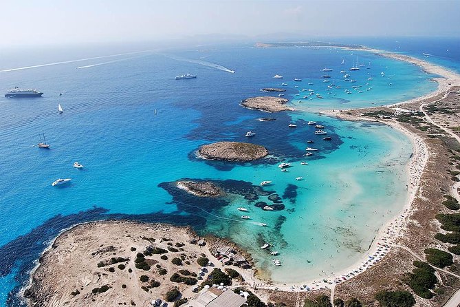 Formentera Day Trip from Ibiza on Private Luxury Catamaran - How to handle lunch on Formentera without breaking the rhythm