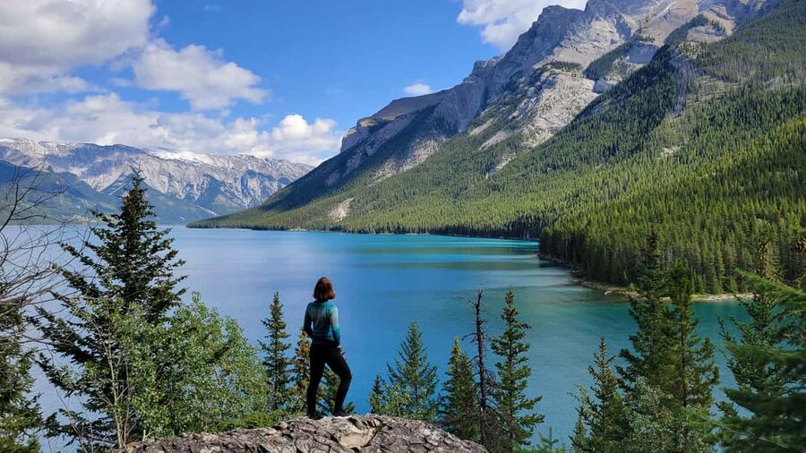 From Calgary/Canmore: Banff National Park Premium Day Trip - Downtown Banff: lunch, shopping, and getting your bearings