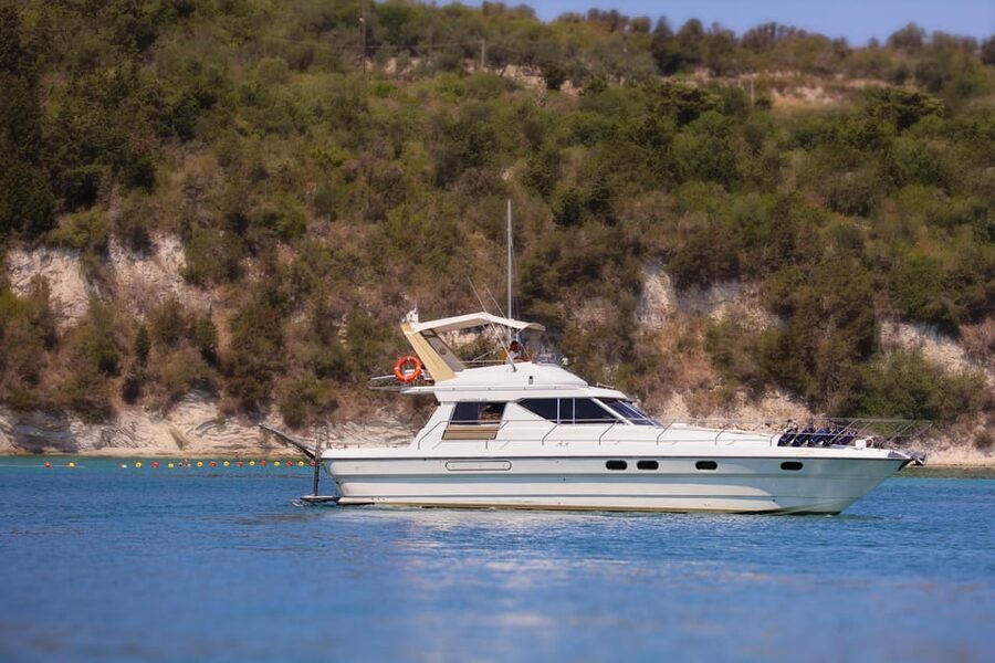From Corfu: Luxury Yacht Cruise to Paxos and Antipaxos - On-board comfort: small yacht perks that make a big difference