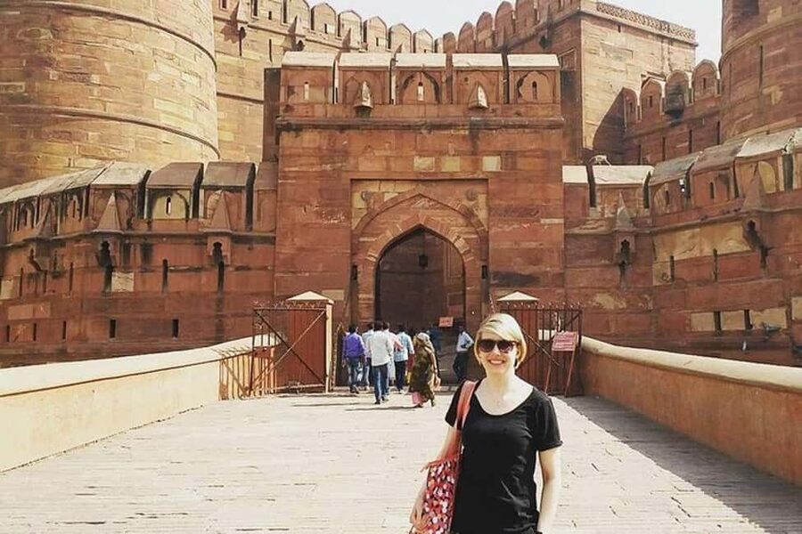 From Delhi Exclusive Taj Mahal Private Tour with Luxury Car - Price and Value: What $2.75 Per Person Really Means