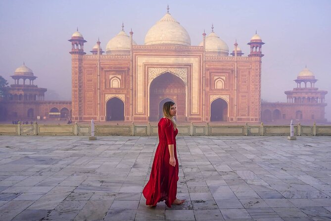 From Delhi: Luxury Group tour of Agra by Car- TOP RATED TOUR - Why This Delhi to Agra Ride Saves You Time and Stress