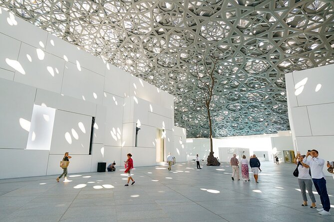 From Dubai: Abu Dhabi Premium Full-Day Sightseeing Tour & Louvre - Yas Mall free time: shopping time that still feels optional