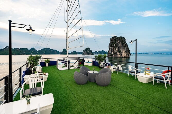 From Hanoi: 1-Day Halong 5-Star Cruises with Big & Small Groups - Why This Halong Bay Day Cruise Works for First-Timers
