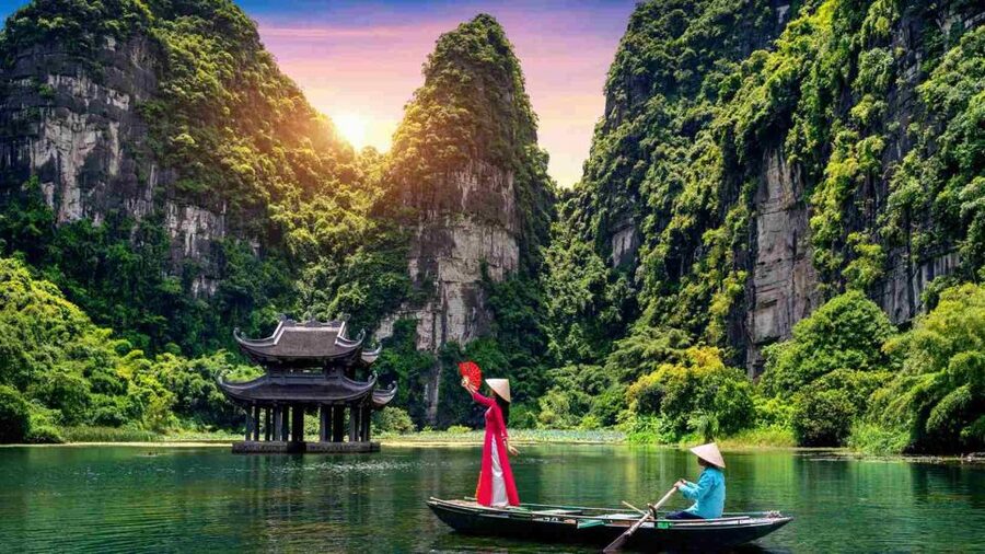 From Hanoi: 3-Day Luxury Tour Ninh Binh & Ha Long Bay Cruise - Quick hits before you book