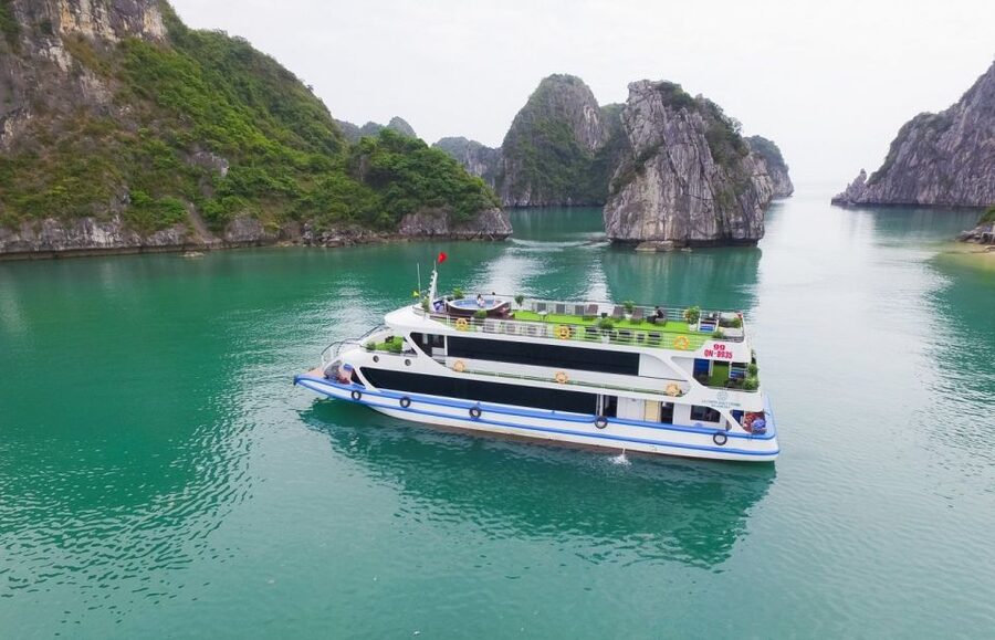 From Hanoi: Ha Long Bay Luxury Cruise Day Tour with Jacuzzi - Price and value: is $63 worth it?