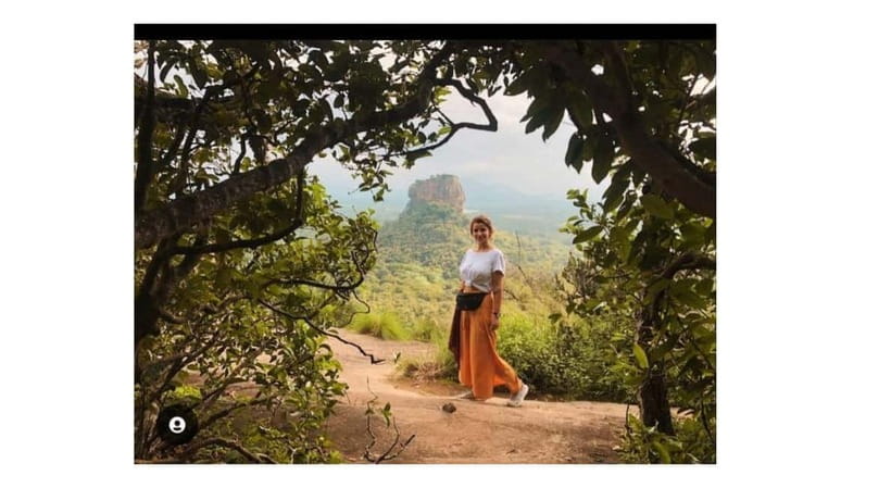 From Kandy: Dambulla to Sigiriya Day Tours by Luxury Car - Matale Hindu Temple: a quick spiritual stop with local feel