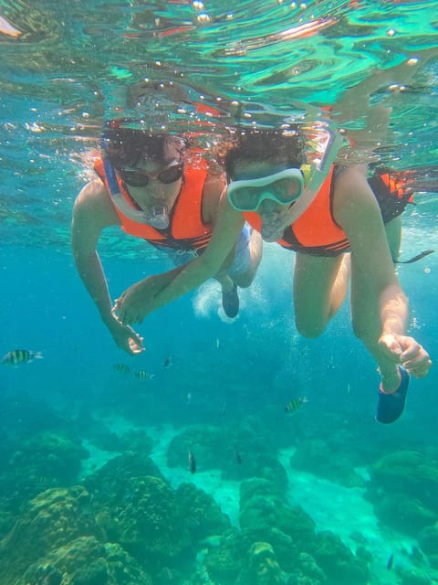 From Krabi : Private Luxury Longtail Boat - Tub Island Sandbar at Low Tide and Railay’s Limestone Views