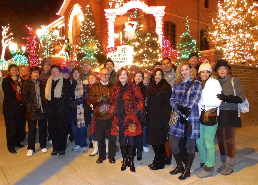 From Manhattan: 4-Hour Christmas Lights Luxury Bus Tour - Quick hits you should know before you go