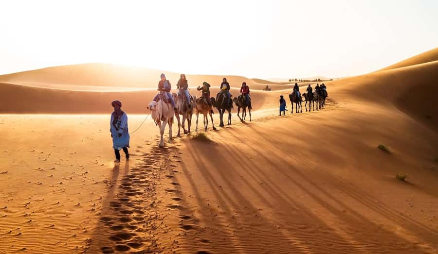 From Marrakech: 3-Day Luxury Desert Tour to Fes via Merzouga - Marrakech to Atlas Mountains: how day one really unfolds