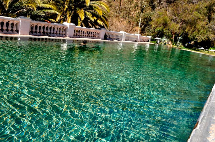 From Mendoza: Premium Spa Day at the Cacheuta Hot Springs - Grotto Sauna, Finnish or Scottish Showers, and Mineral Mud Heat
