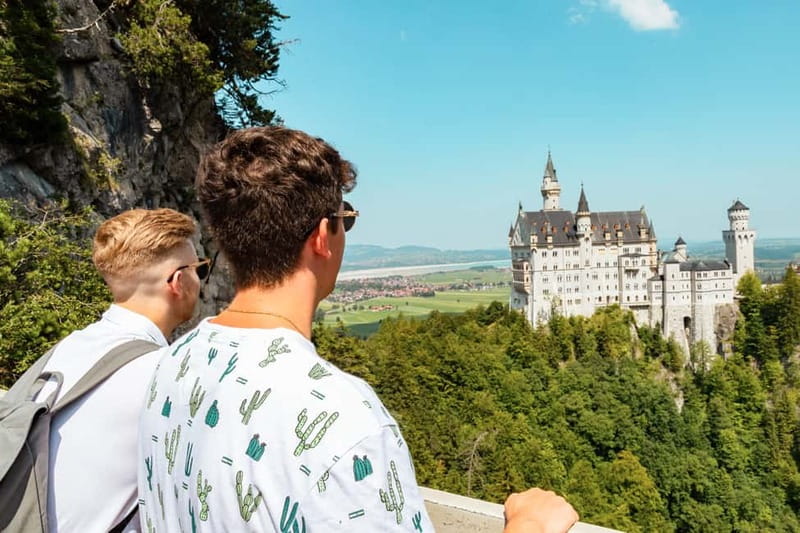 From Munich: Premium Neuschwanstein Castle & Linderhof Tour - Why Neuschwanstein and Linderhof Together Works So Well
