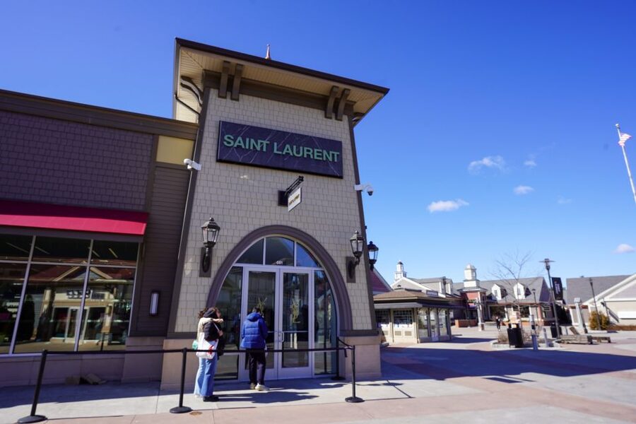 From NYC: Woodbury Common Premium Outlets Shopping Tour - Key Things That Matter Before You Go