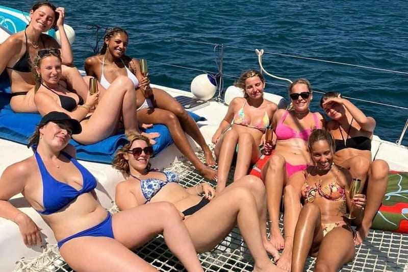 From Palma: Luxury Catamaran Group Tour with Tapas & Drinks - Should You Book Sailpalma’s Luxury Catamaran From Palma?