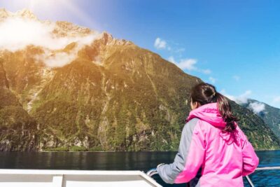 From Queenstown: Milford Sound Premium Day Tour and Cruise - Te Anau and the cafe break: get fuel before the long return