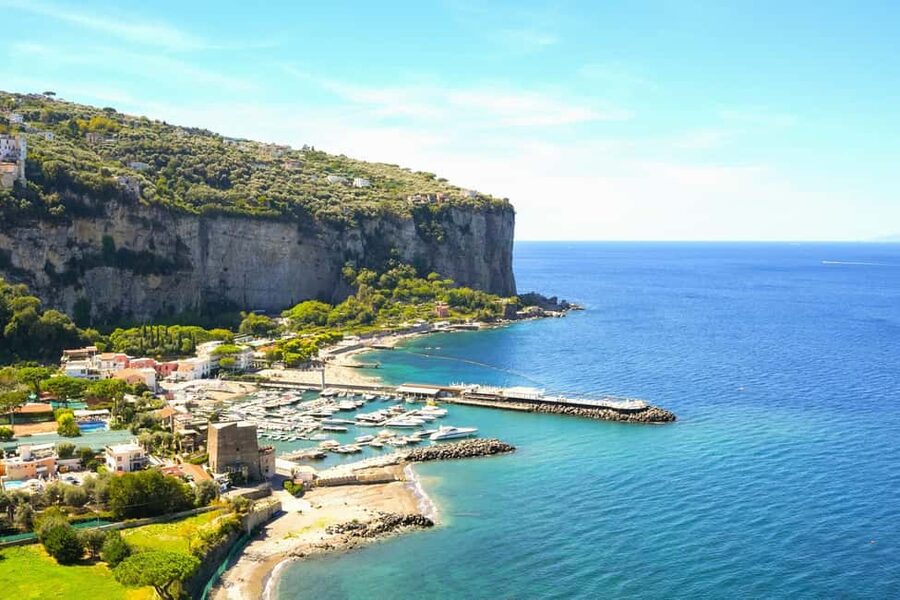From Rome: Luxury Van Day Trip to Pompeii & Sorrento Lunch - From Via della Polveriera: getting out of Rome without stress