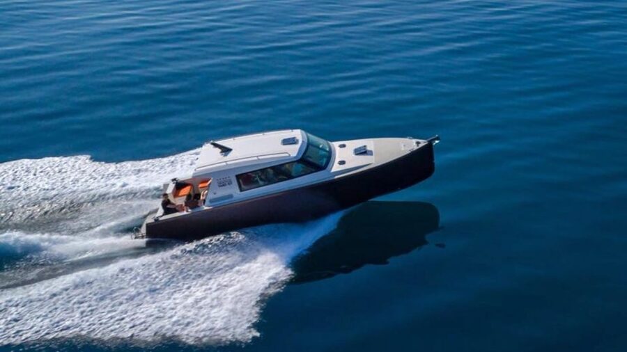From Split: Blue Cave and Hvar Guided Tour by Luxury Boat - A luxury speedboat day from Split that actually feels like a trip