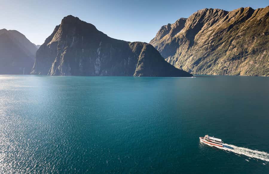 From Te Anau: Milford Sound Premium Bus Tour and Cruise - Who should book this Milford Sound premium bus and cruise?